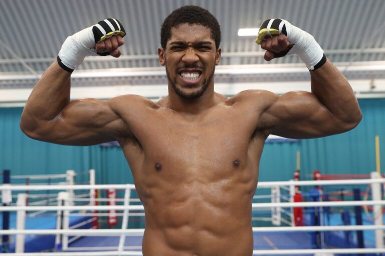 Usyk-Joshua rövanş tarihi açıklandı canli maç yayını Matbettv.com da