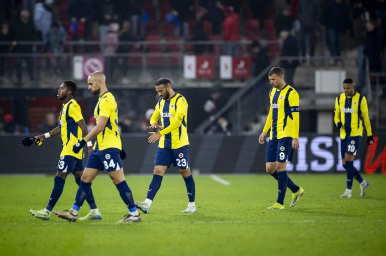 Fenerbahçe – Sivasspor Maçı Canli izle ŞİFRESİZ izle | 10 Kasım 2024 Pazar 12. Hafta Maçı